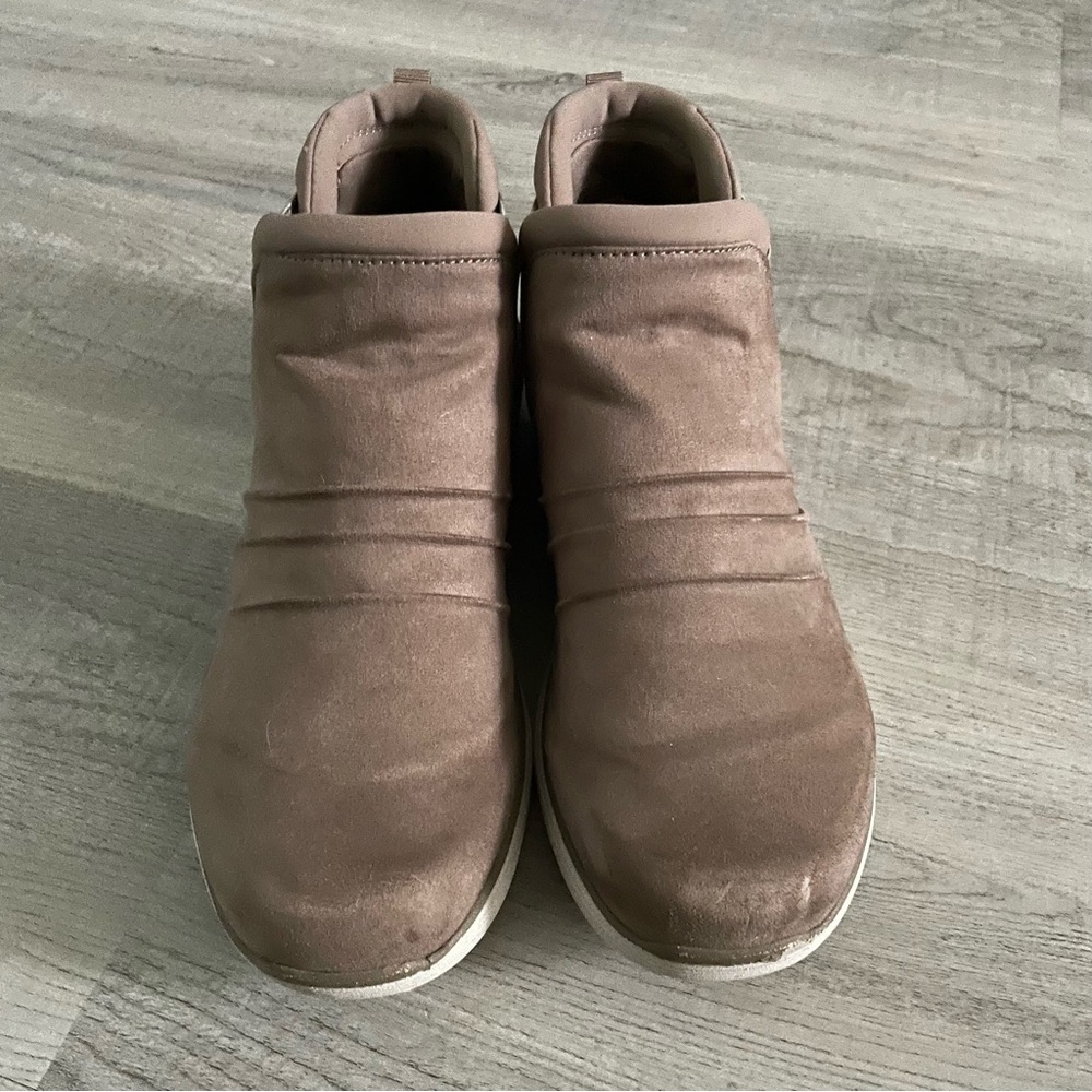 Ryka Women's Brown Ankle Booties